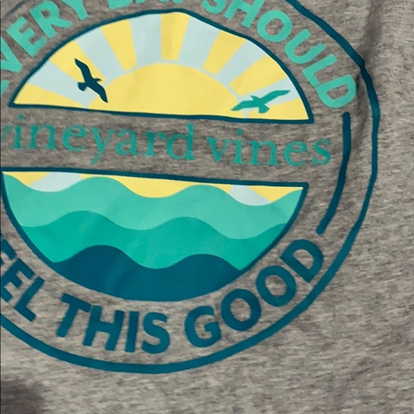A grey Vineyard Vines long sleeve! - Picture 2 of 4